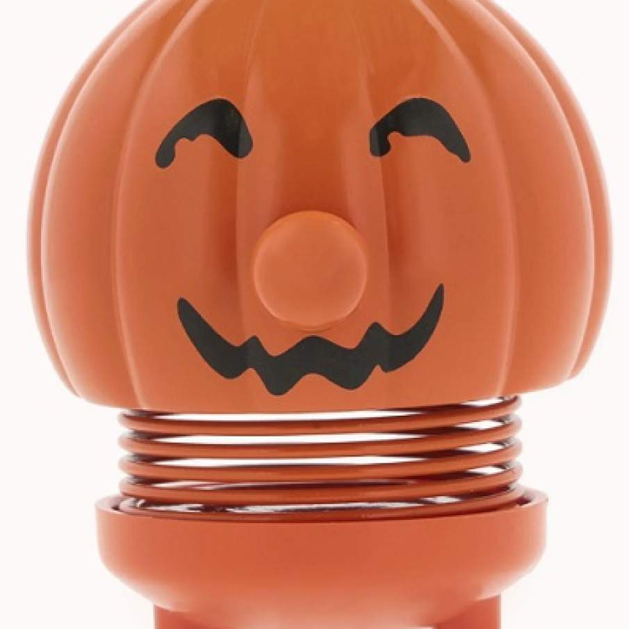 Figurină mega simpatică pentru a crea un decor vesel și animat de Halloween. Are un mecanism clasic Hoptimist, care îi permite să 