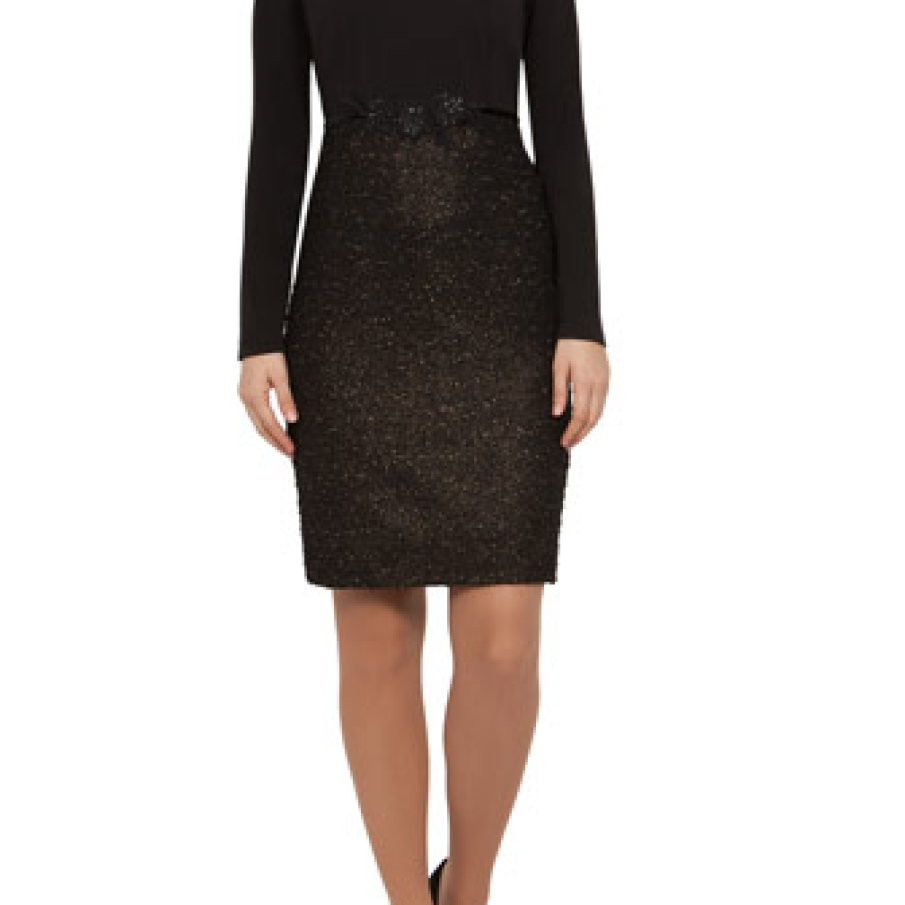 Little black dress cu auriu 